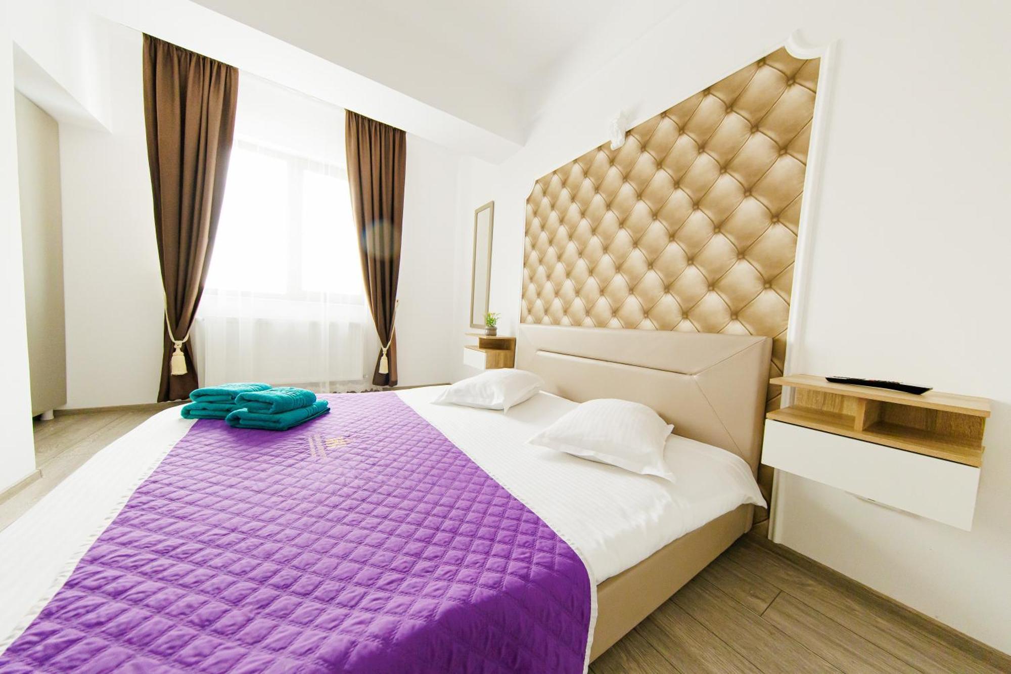 Luxury Lazar Towers Palas Mall Area Iasi Exterior foto