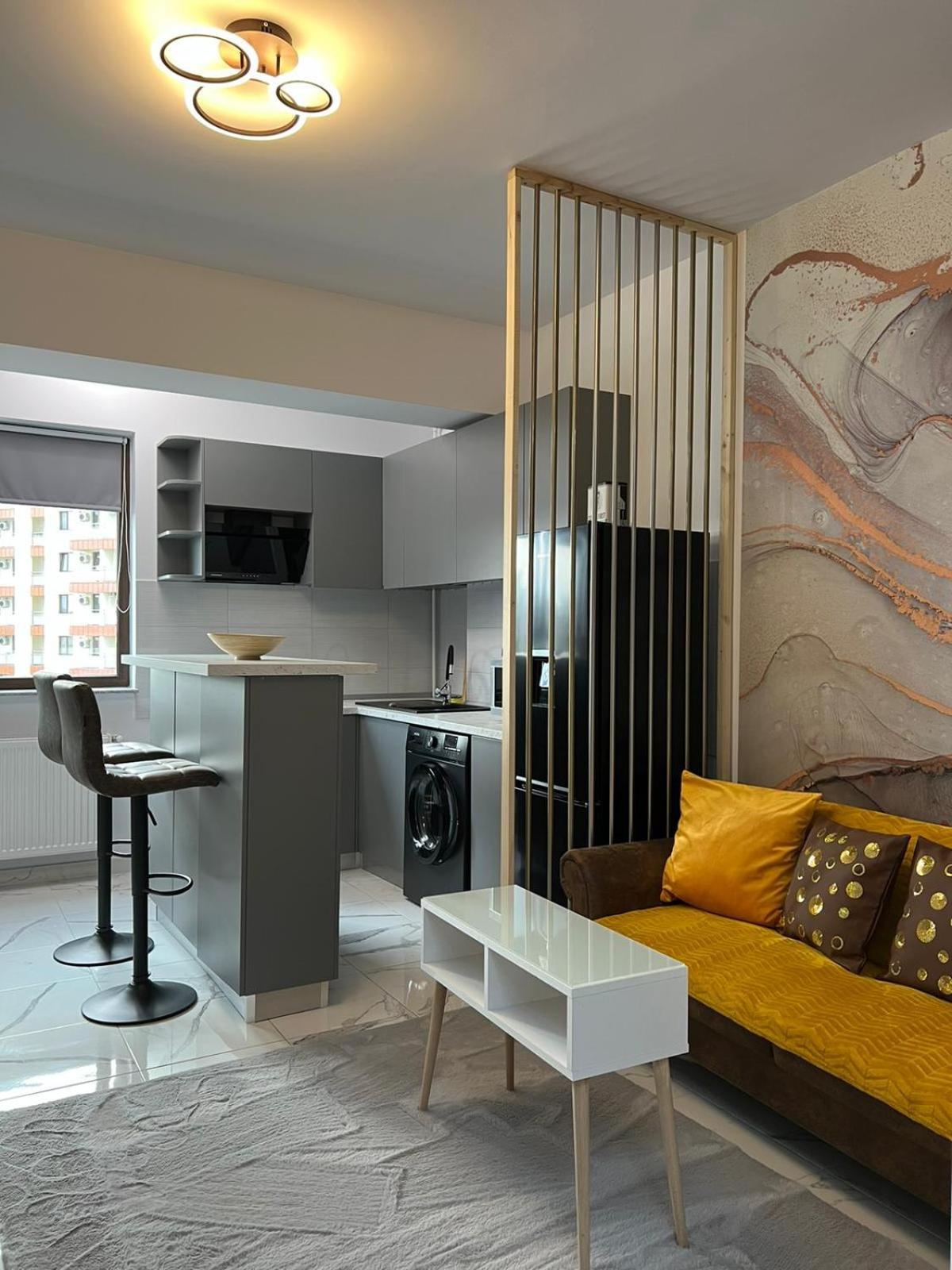 Luxury Lazar Towers Palas Mall Area Iasi Exterior foto